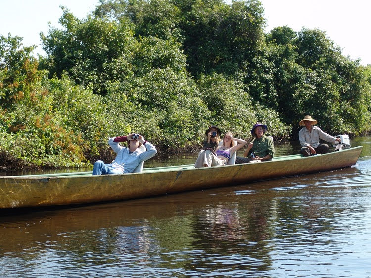 PAMPAS-EN-BOTE-1